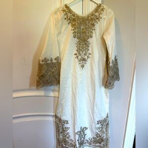 Faiza saqlain authentic Pakistan designer